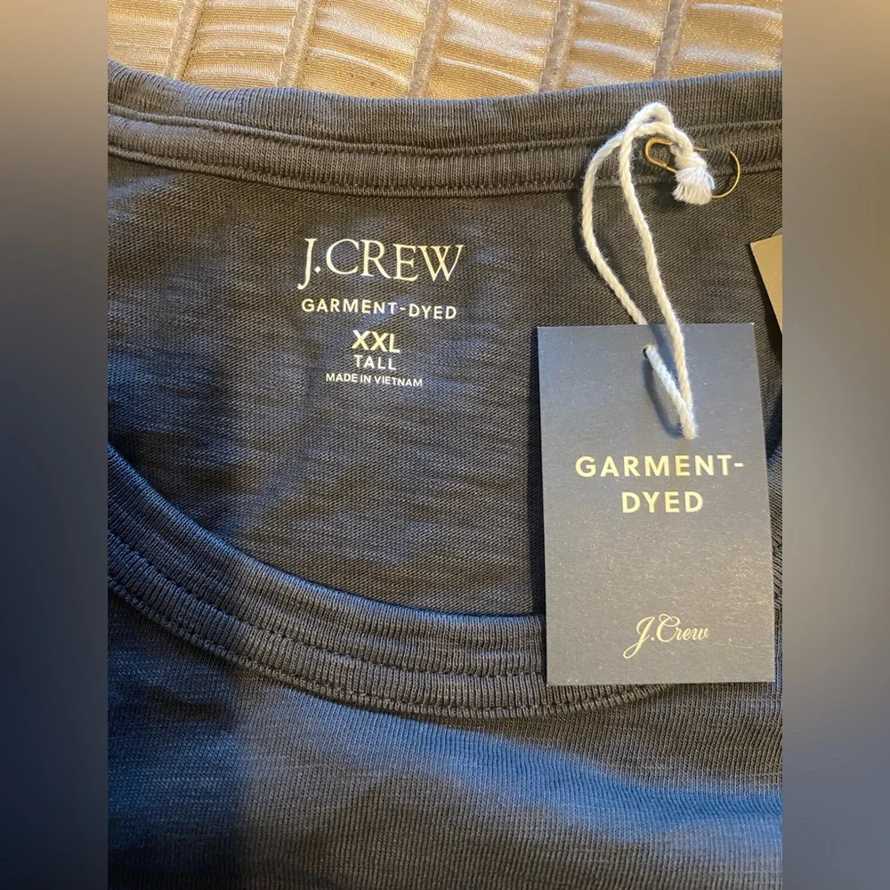 J. Crew - NEW - Garment-dyed Men's Black Short Sleeve Tee